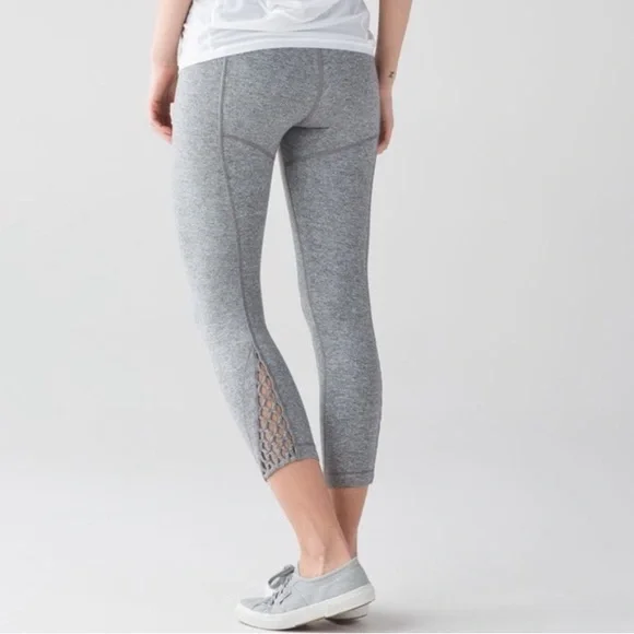 Lululemon True Self Crop II Legging Heathered Slate Size 4 - Picture 1 of 16